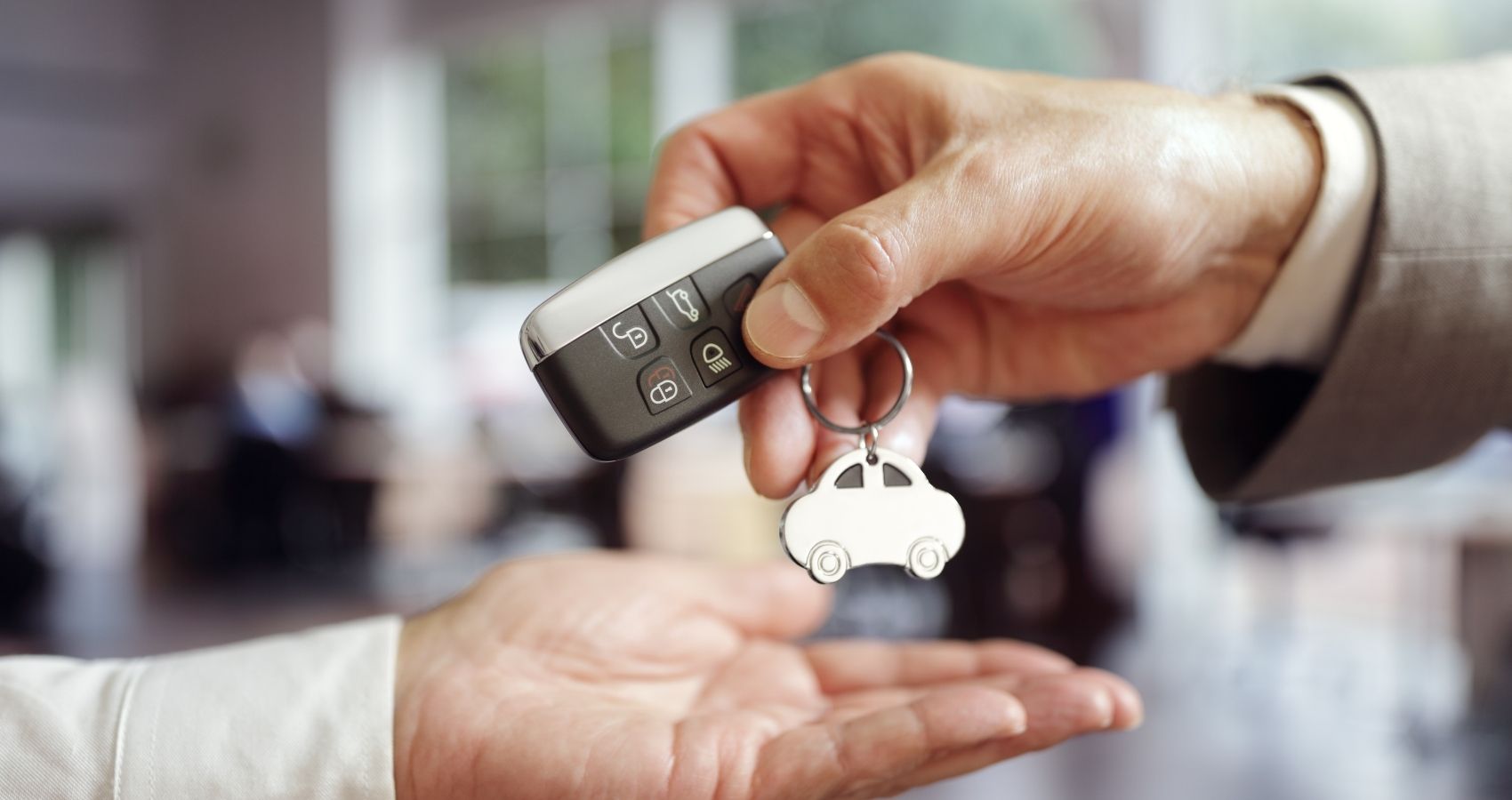 Sewa Mobil Rental di Bali Untuk Cewek
